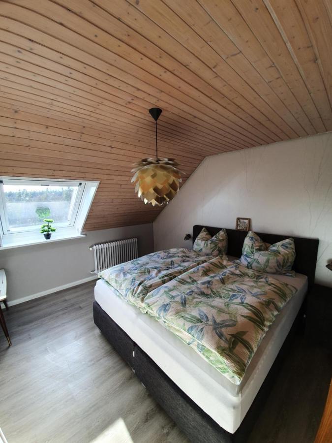 Chickenhill Blackforest, Grosse Ferienwohnung Im Schwarzwald Bad Wildbad Exterior foto