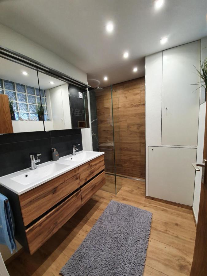 Chickenhill Blackforest, Grosse Ferienwohnung Im Schwarzwald Bad Wildbad Exterior foto